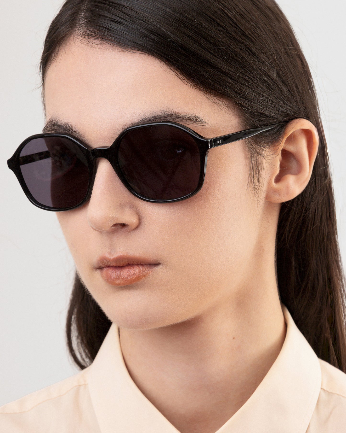 LT35 GRACE SUN BLACK BLACK