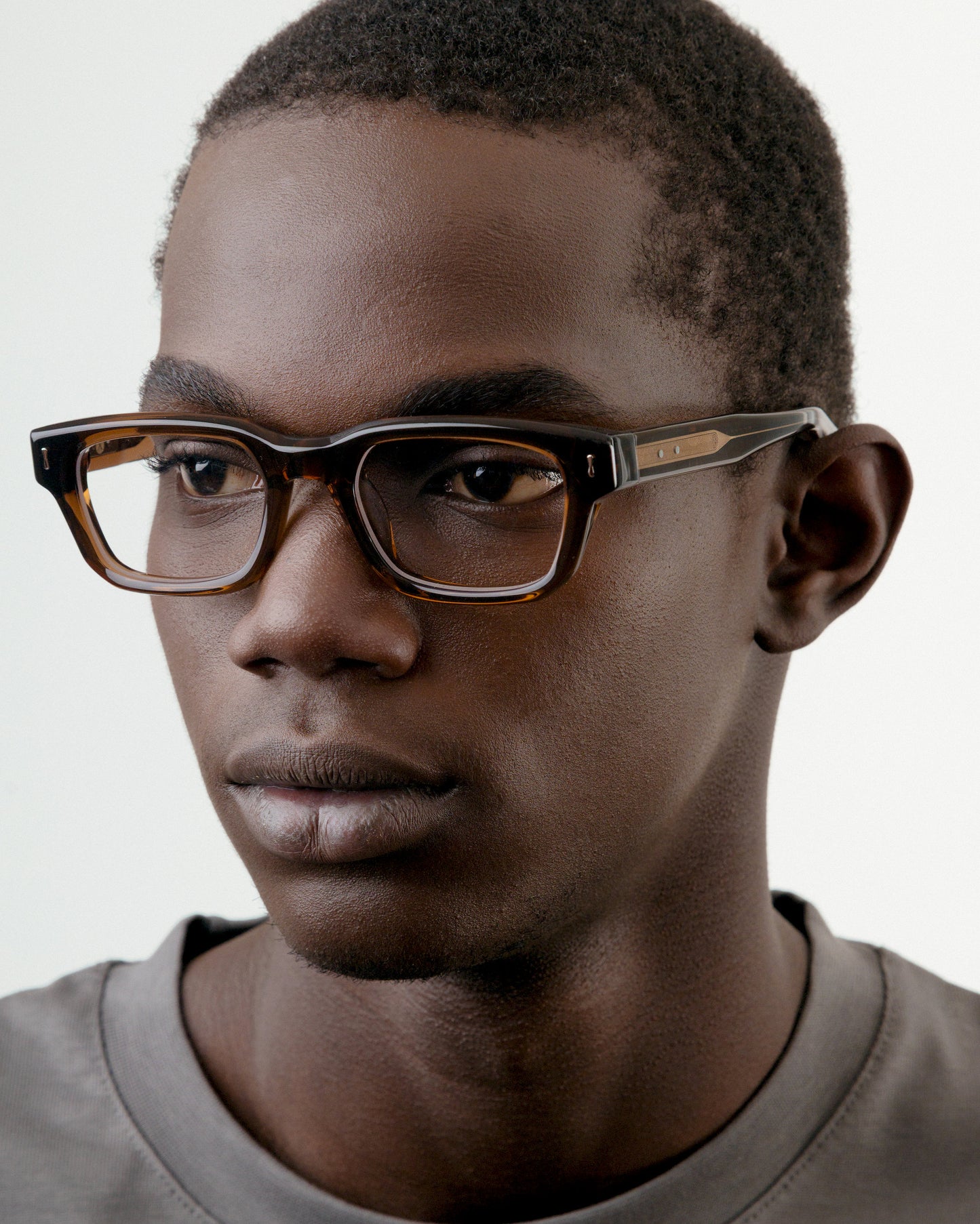 S136 ECLAIREUR DARK AMBER