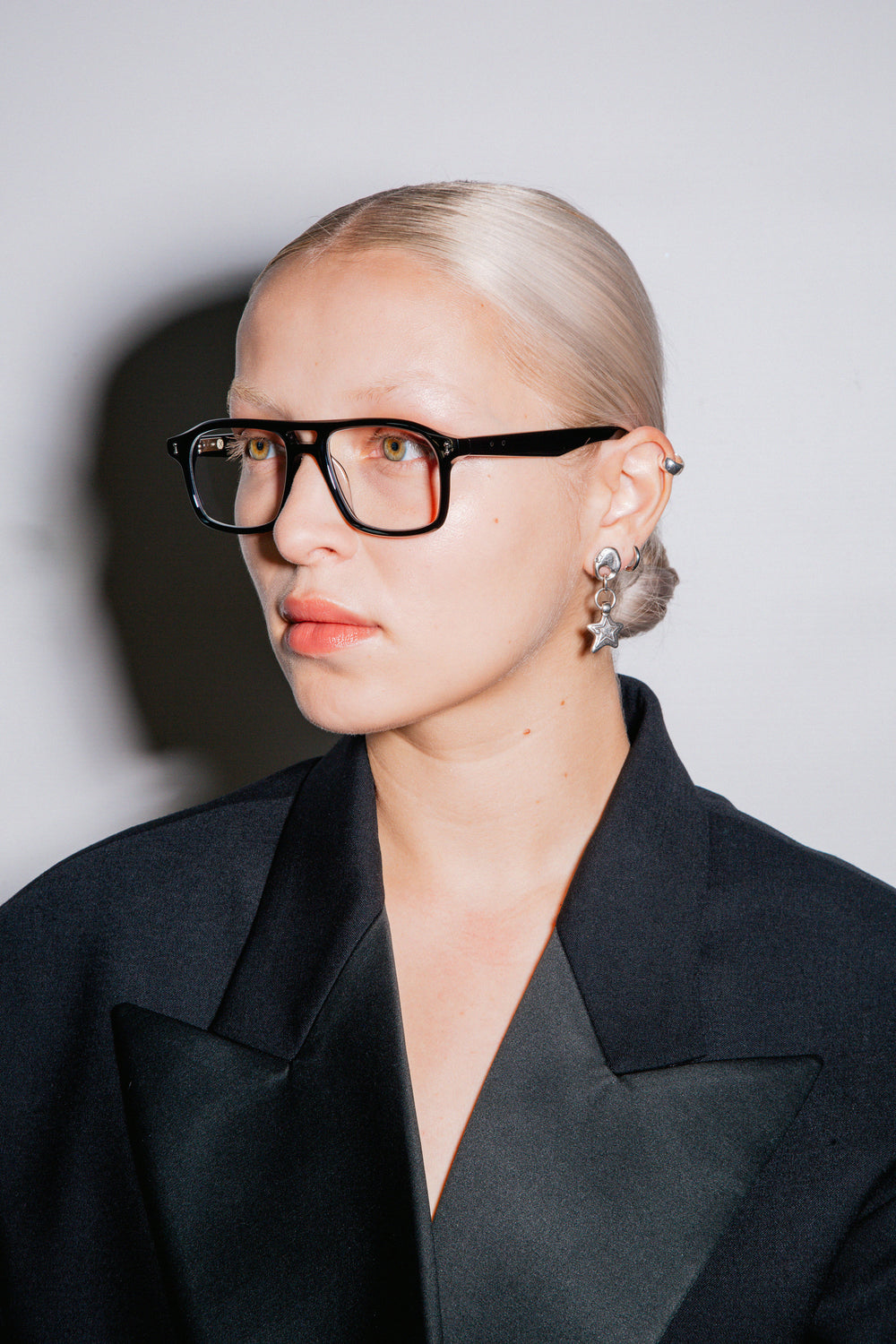 S112 CIGALE BLACK – PETER AND MAY
