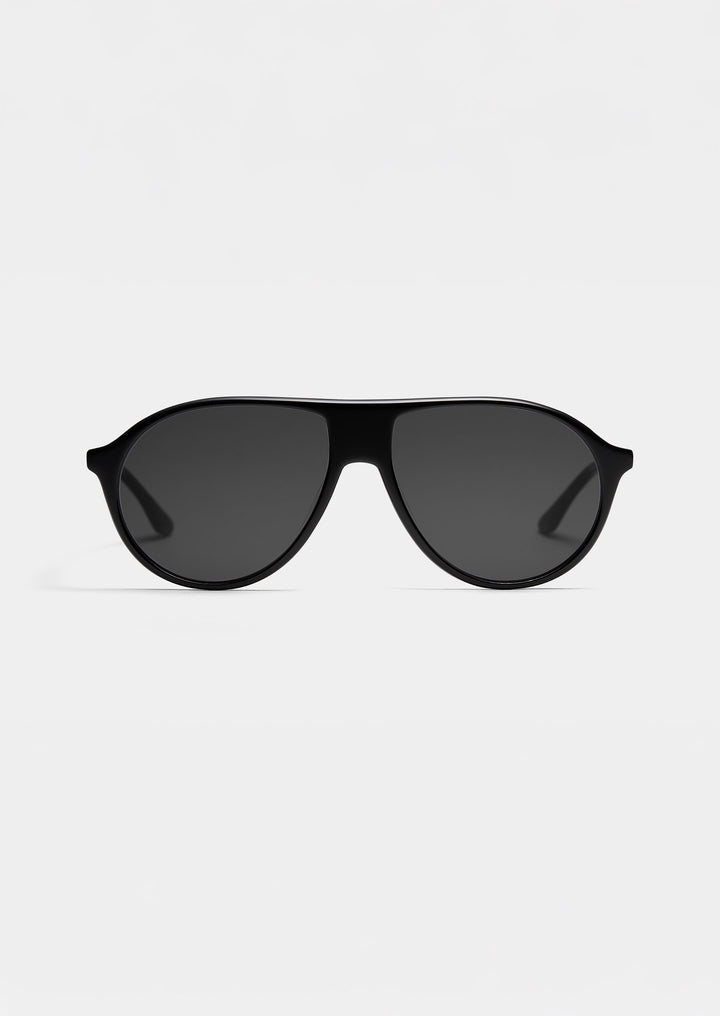 BLACK BLACK