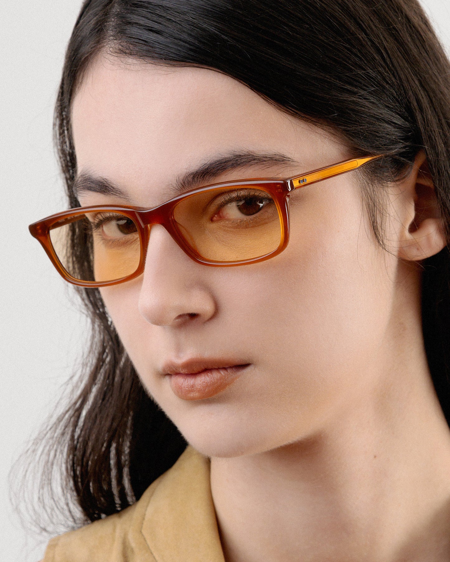 LT32 EMILIA SUN MILKY BROWN GLOW