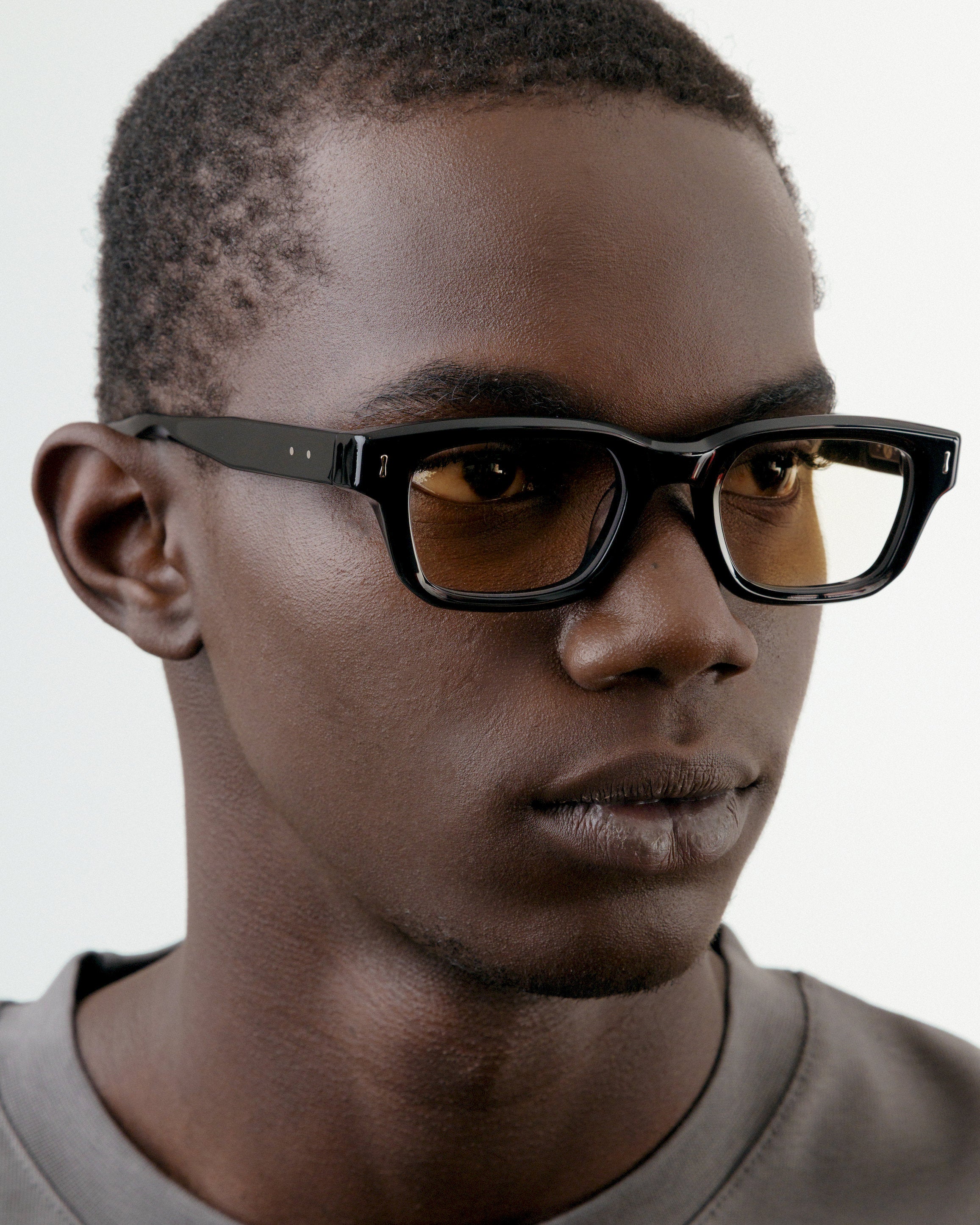 SUNGLASSES – PETER AND MAY