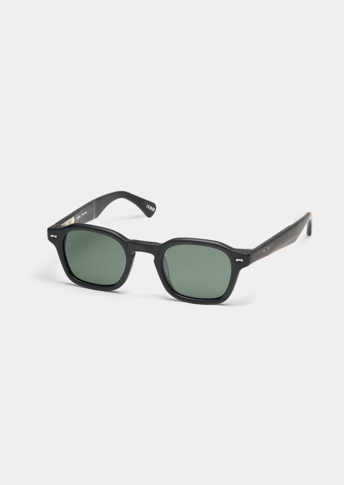 S98 T46 HERO SUN BLACK MAT G15