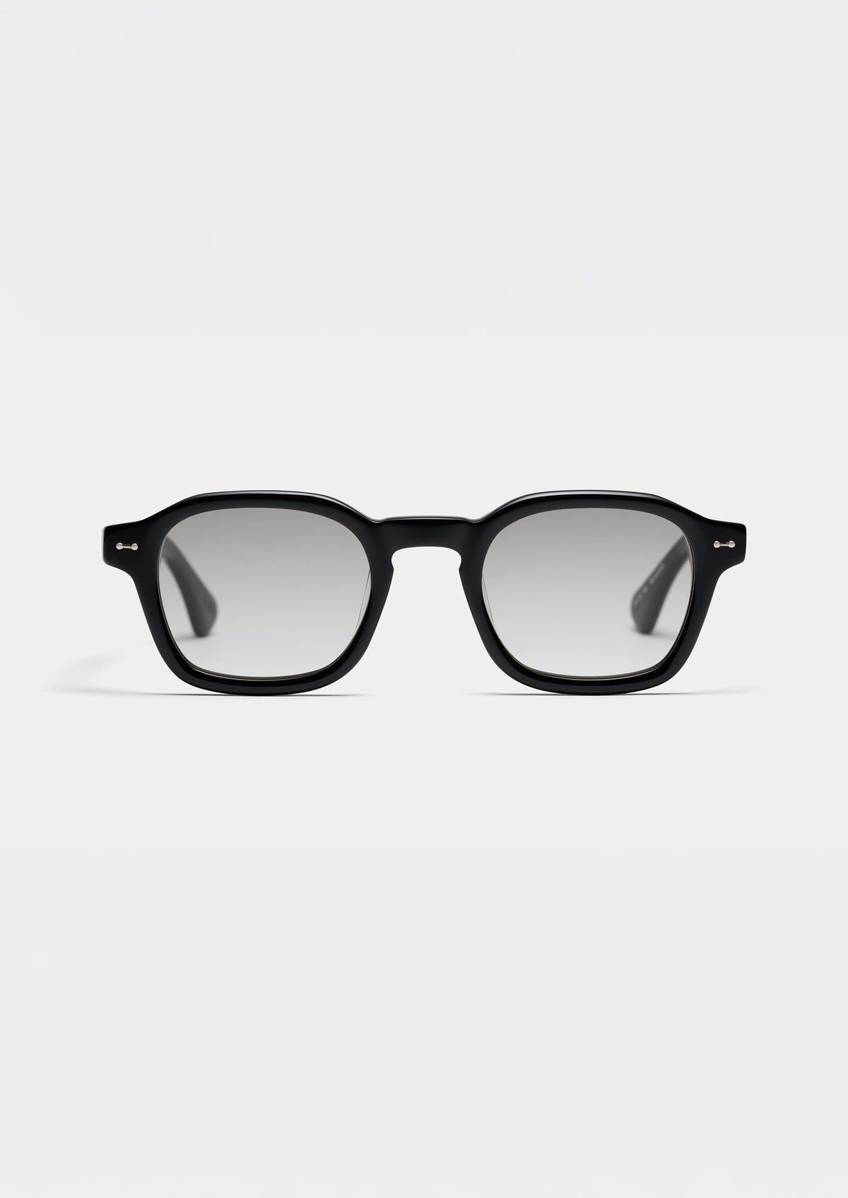 S98 T46 HERO SUN BLACK LIGHT FADE BLACK
