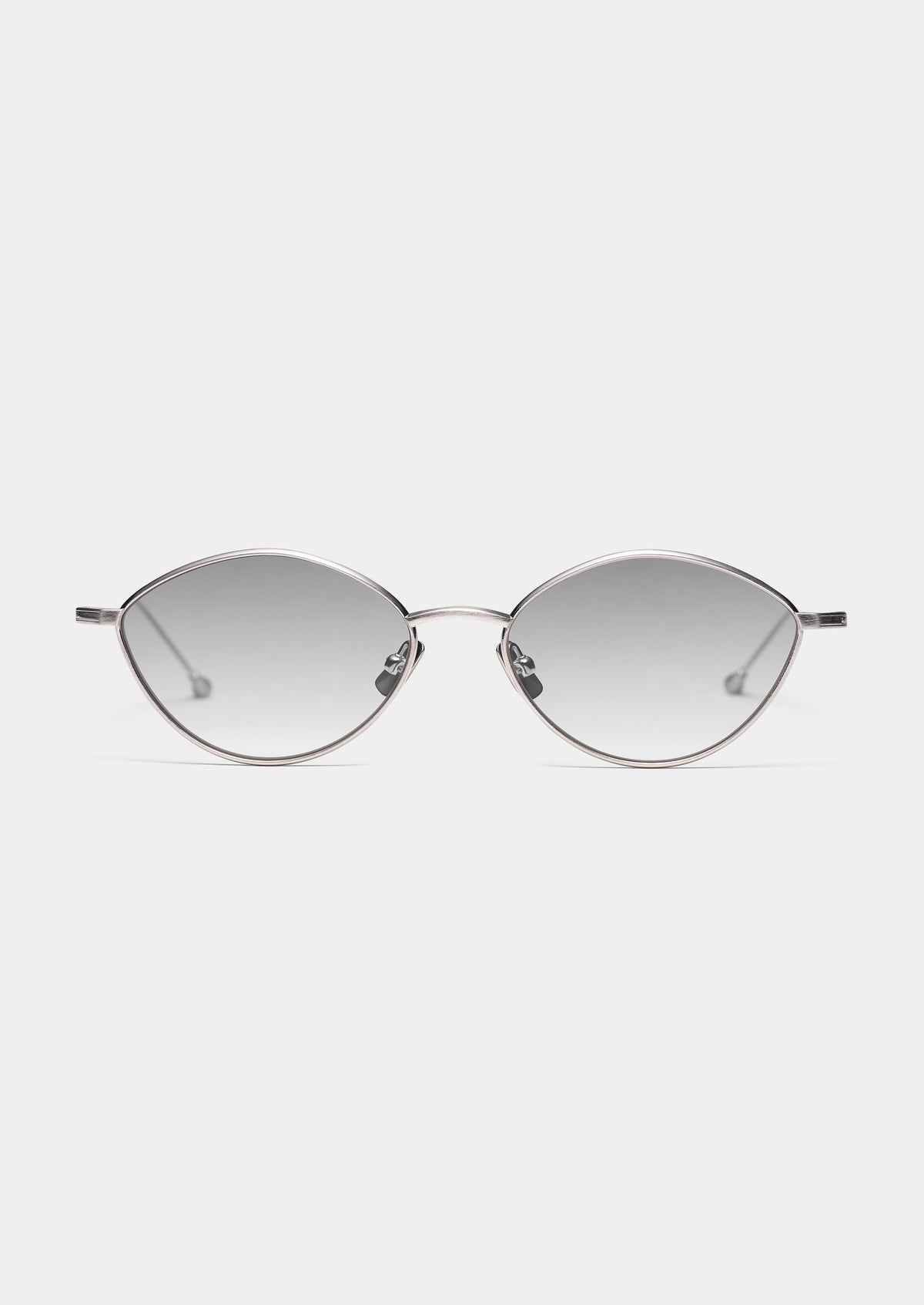 TT17 ETE 80 BRUSHED SILVER LIGHT FADE BLACK